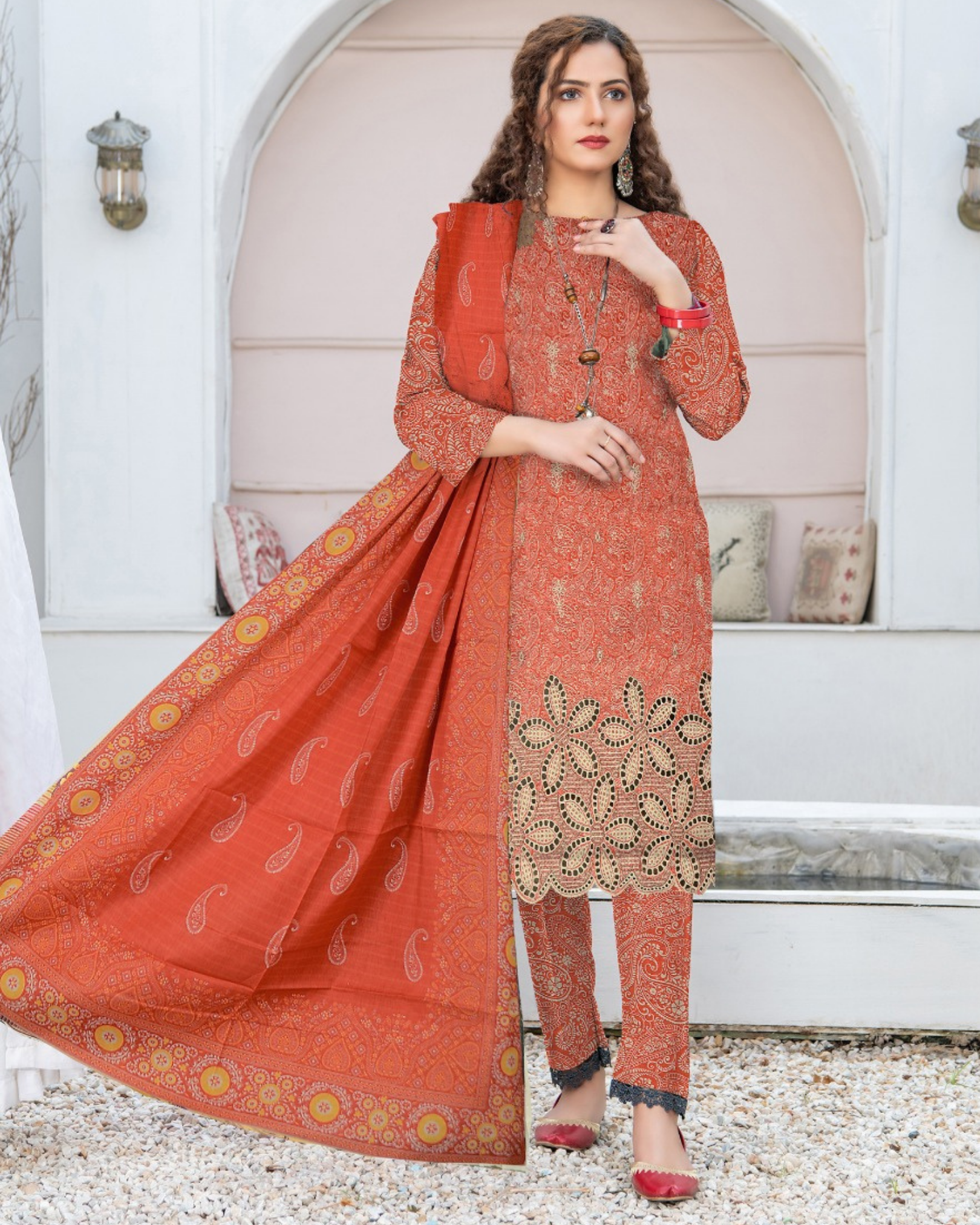 ISBAH NOOR DAMAN BORING - DESIGN # 7